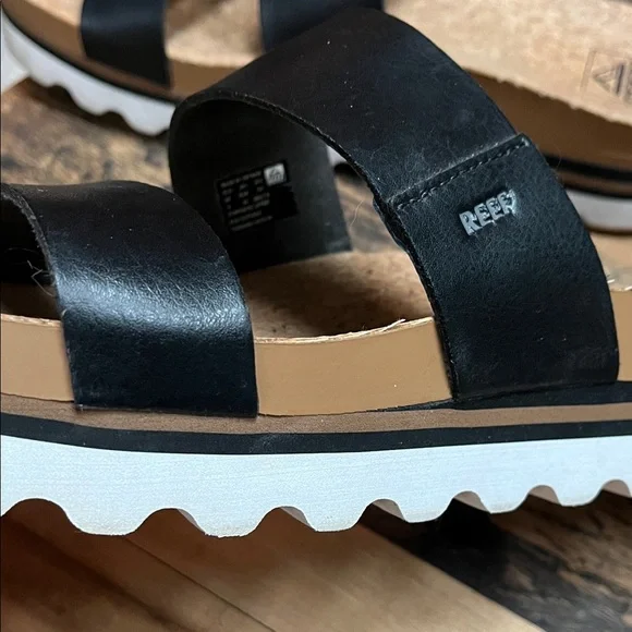 REEF Black Cork Footbed Sandals - Picture 4 of 7
